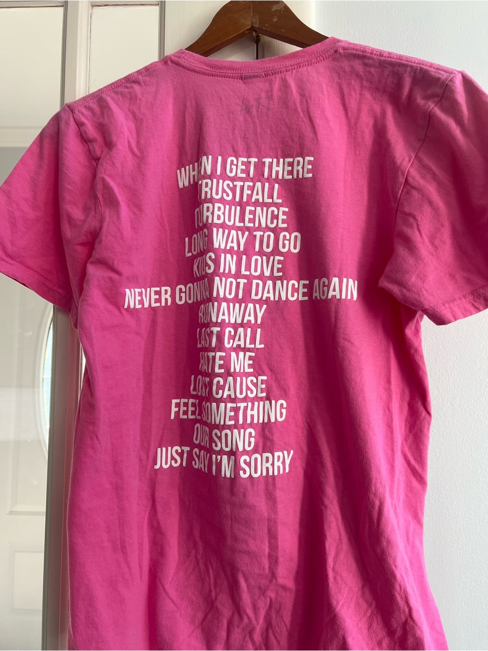 P!NK Hot Pink Tour T-Shirt Small 'TrustFall' Graphic Tee - Picture 5 of 5